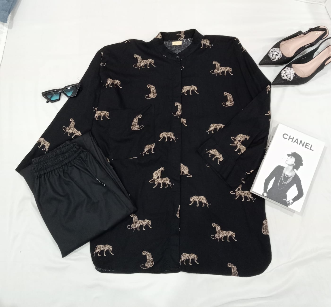 CHEMISE LÉOPARD DUCHESSE/ DUCHESS LEOPARD SHIRT